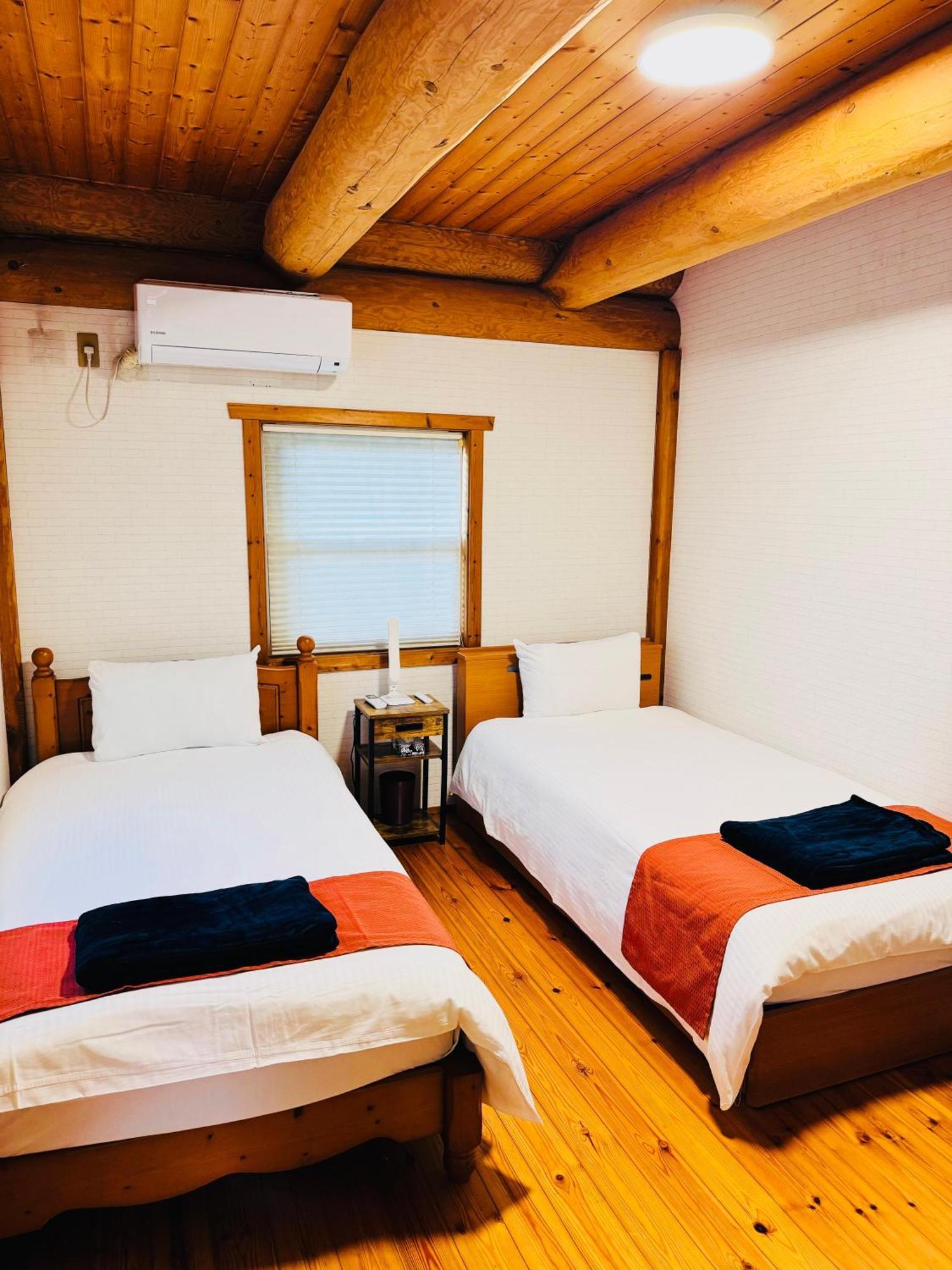 Hotel Yufuin Log House No Yado Tom Sawyer Extérieur photo